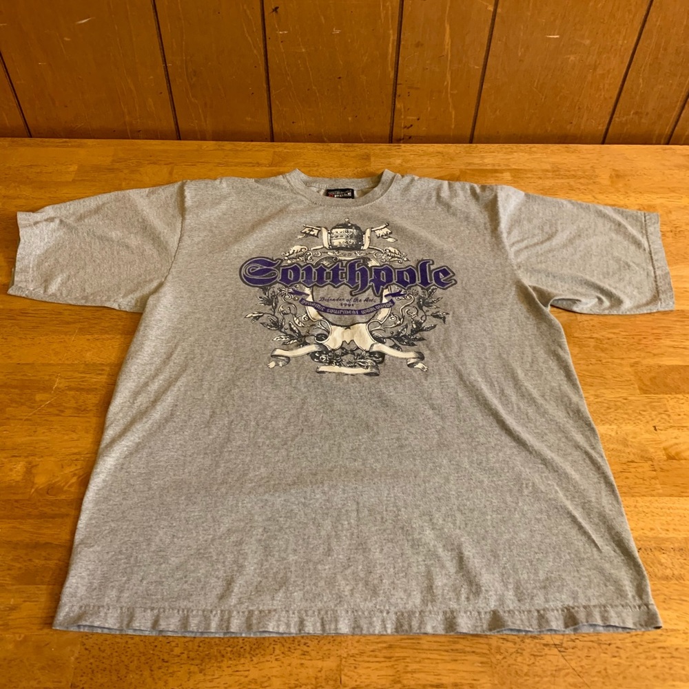 South Pole T-shirt size XL great condition clean